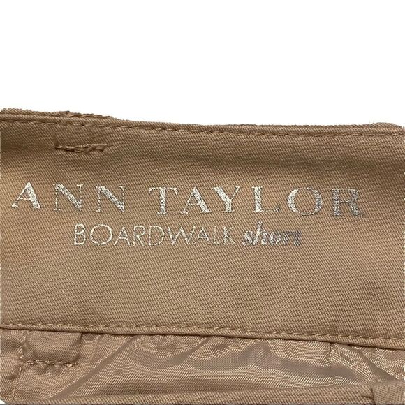 Ann Taylor Boardwalk Shorts - tan size 4P - Picture 4 of 5